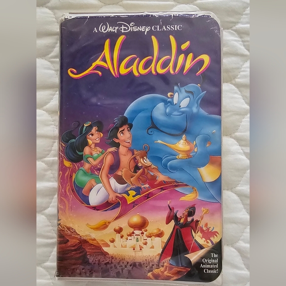 Aladdin VHS Tape - Picture 1 of 7